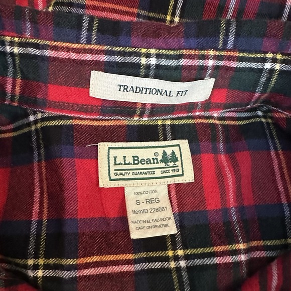 LL‎ Bean Shirt Mens Small Regular Red Plaid Cotton Traditional Fit Button Up VGC - Picture 5 of 8